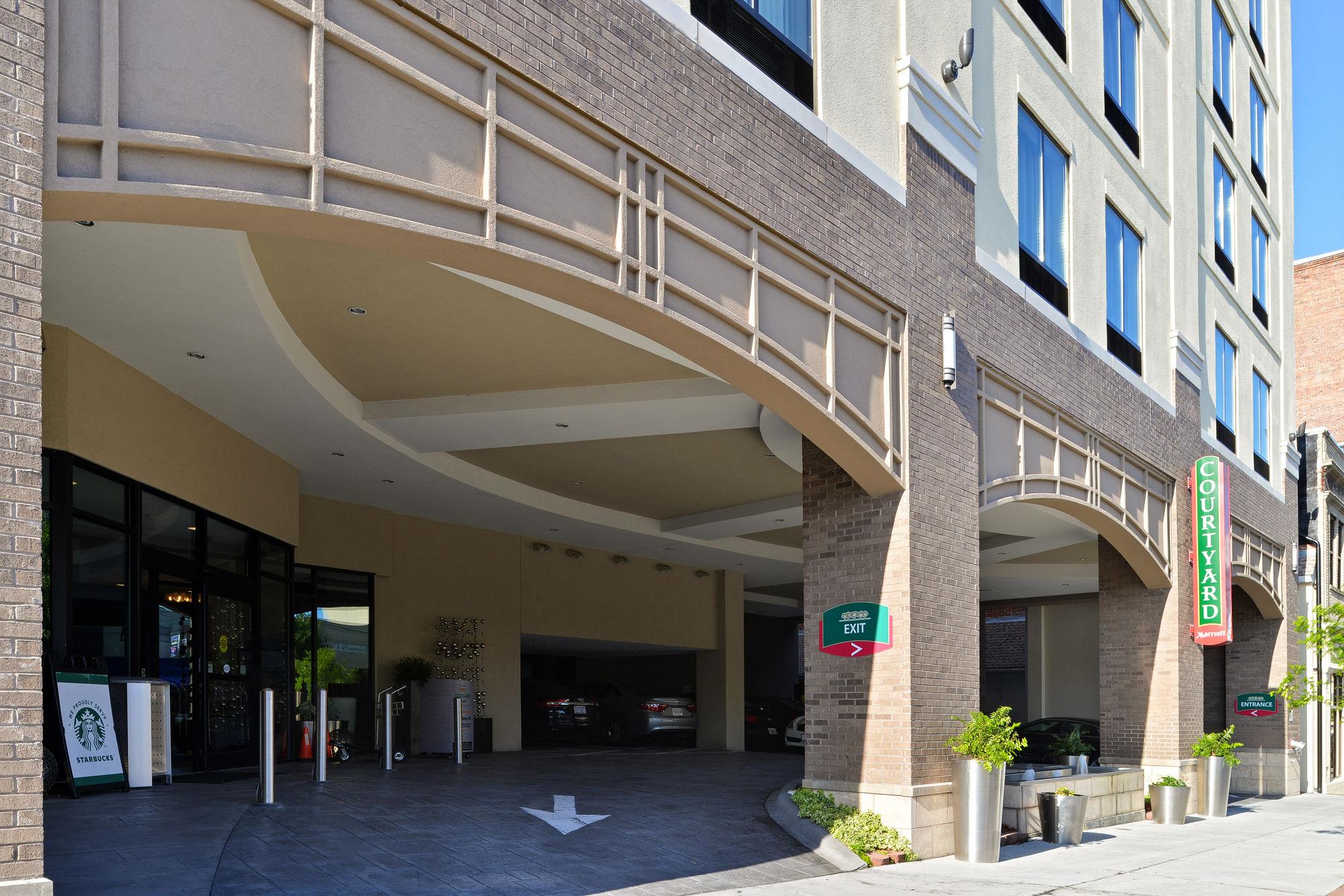 Courtyard By Marriott Wilmington Downtown/Historic District Hotel Exterior foto